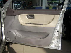 2005款 TJ7111B-XS 1.1 MT 三缸两厢