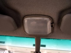 2005款 TJ7111B-XS 1.1 MT 三缸两厢