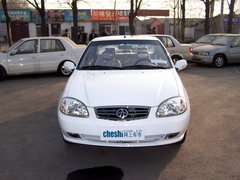 2005款 TJ7111B-XS 1.1 MT 三缸两厢