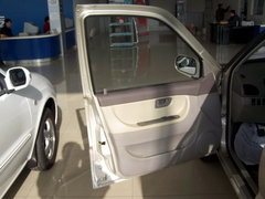 2005款 TJ7111B-XS 1.1 MT 三缸两厢