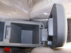 2005款 TJ7111B-XS 1.1 MT 三缸兩廂