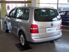 2006款 1.8T 手动 豪华型 5座
