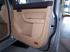 2006款 1.8T 手动 豪华型 5座