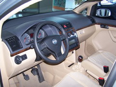 2006款 1.8T 手动 豪华型 5座