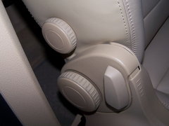 2006款 1.8T 手动 豪华型 5座
