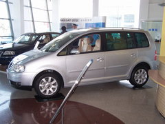 2006款 1.8T 手动 豪华型 5座