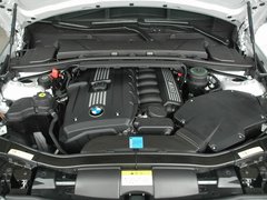 2008款 330i 3.0L 双门轿跑车