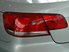 2008款 330i 3.0L 双门轿跑车