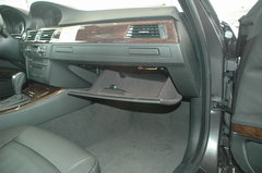 2008款 330i 3.0L 双门轿跑车