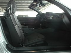 2008款 330i 3.0L 双门轿跑车