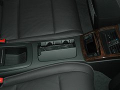 2008款 330i 3.0L 双门轿跑车