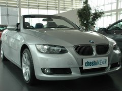 2008款 330i 3.0L 双门轿跑车