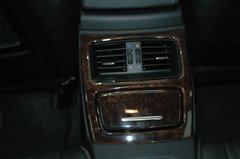 2008款 330i 3.0L 双门轿跑车