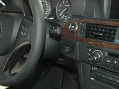 2008款 330i 3.0L 双门轿跑车