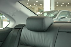 2008款 330i 3.0L 双门轿跑车