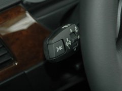 2008款 330i 3.0L 双门轿跑车