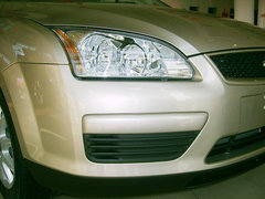 2006款 两厢 1.8L 自动 时尚型