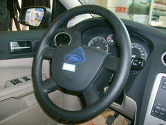 2006款 两厢 1.8L 自动 时尚型