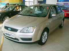 2006款 两厢 1.8L 自动 时尚型