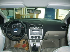 2006款 两厢 1.8L 自动 时尚型