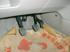 2006款 两厢 1.8L 自动 时尚型
