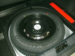 2006款 两厢 1.8L 自动 时尚型