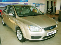 2006款 两厢 1.8L 自动 时尚型