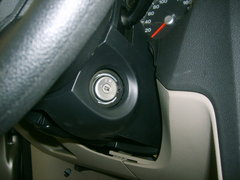 2006款 两厢 1.8L 自动 时尚型
