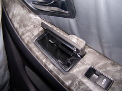 2007款 2.5L AT Royal 导航版