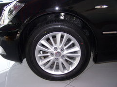2007款 2.5L AT Royal 导航版