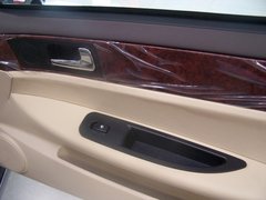 2008款 1.8T 自动 尊贵型