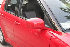 2010款 1.5L 自动 冠军限量版