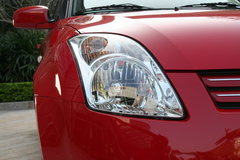 2010款 1.5L 自动 冠军限量版