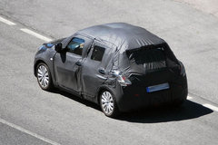 2010款 1.5L 自动 冠军限量版