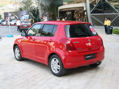 2010款 1.5L 自动 冠军限量版