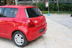 2010款 1.5L 自动 冠军限量版