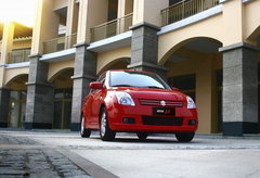 2010款 1.5L 自动 冠军限量版