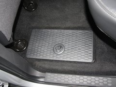 2006款 5.9 自动 