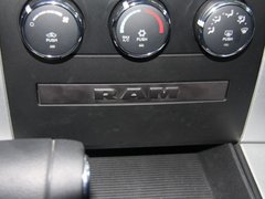 2006款 5.9 自动 