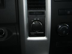 2006款 5.9 自动 