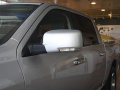 2006款 5.9 自动 
