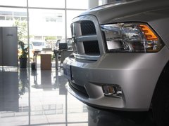 2006款 5.9 自动 
