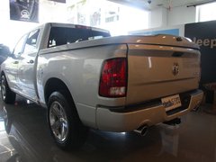 2006款 5.9 自动 