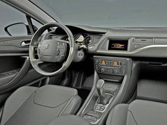 2005款 3.0L 自动 标配型