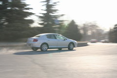 2005款 3.0L 自动 豪华版