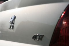 2005款 3.0L 自动 豪华版
