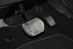 2006款 1.6L 自动 舒适型
