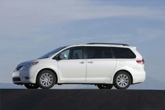 2005款 3.3L 自动 XLE 7座