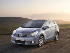 2011款 1.8L CVT 精英版 5座