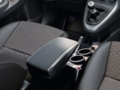 2011款 1.8L CVT 精英版 5座